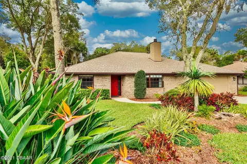 37 Sycamore Cir, Ormond Beach, FL 32174 photo 2