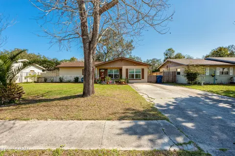 1733 Valencia Ave, Ormond Beach, FL 32174 photo 2