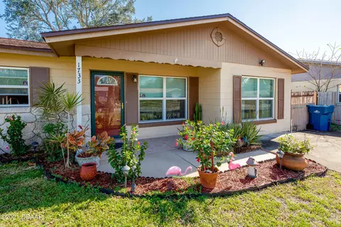 1733 Valencia Ave, Ormond Beach, FL 32174 photo 5