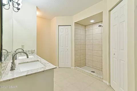 1407 Victory Palm Dr, Edgewater, FL 32132 photo 16