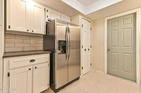 1407 Victory Palm Dr, Edgewater, FL 32132 photo 6