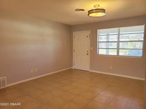 10 Berkley Rd, Ormond Beach, FL 32176 photo 10