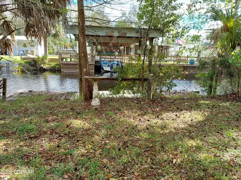 56412 Maple Rd, Astor, FL 32102 photo 12