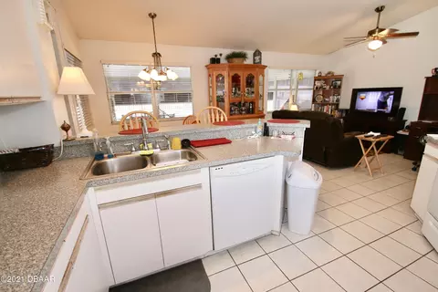4290 Pine St, Cocoa, FL 32926 photo 8