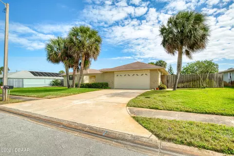 21 W Sovereign Ln, Ormond Beach, FL 32176 photo 6