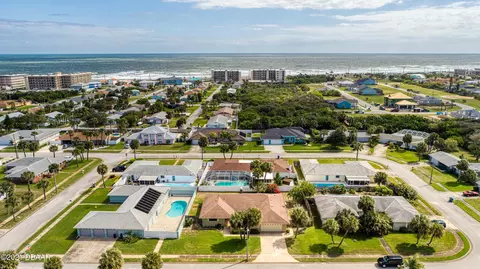 21 W Sovereign Ln, Ormond Beach, FL 32176 photo 3