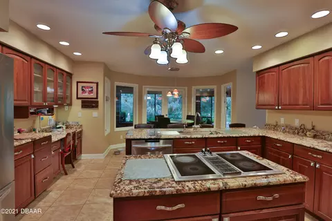 20 Tidewater Dr, Ormond Beach, FL 32174 photo 10