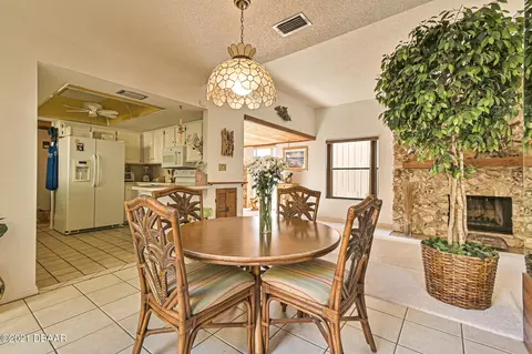 5 Fox Run Trl, Ormond Beach, FL 32174 photo 9
