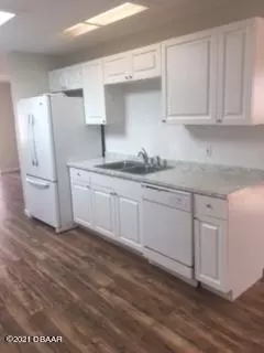 62 Hibiscus Dr, Ormond Beach, FL 32176 photo 6