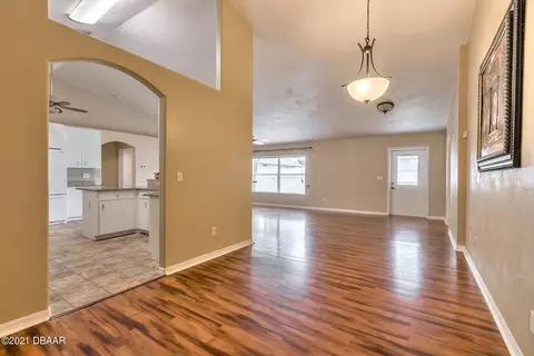 24 Peruvian Ln, Ormond Beach, FL 32174 photo 2