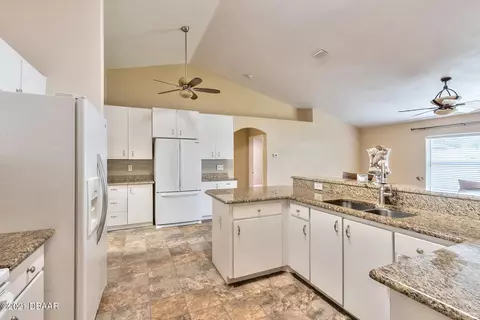 24 Peruvian Ln, Ormond Beach, FL 32174 photo 8
