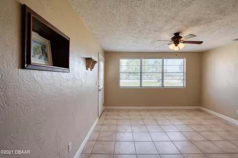 56 Alamanda Dr, Ormond Beach, FL 32176 photo 9