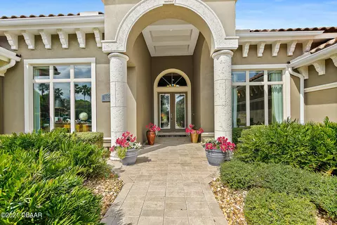 1054 Hampstead Ln, Ormond Beach, FL 32174 photo 4