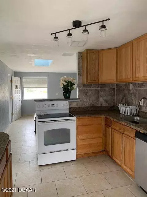 3 Ocean Shore Dr, Ormond Beach, FL 32176 photo 10