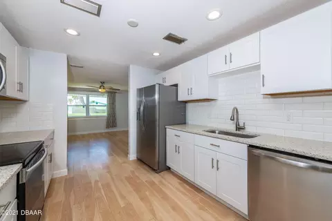 7 Rivershore Dr, Ormond Beach, FL 32176 photo 8
