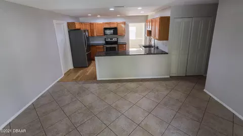 260 Tropical Ln, Ormond Beach, FL 32174 photo 3