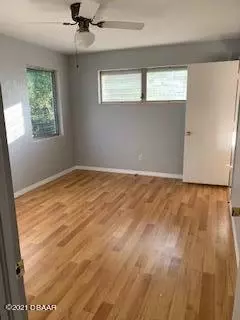 490 S Ridgewood Ave, Ormond Beach, FL 32174 photo 8