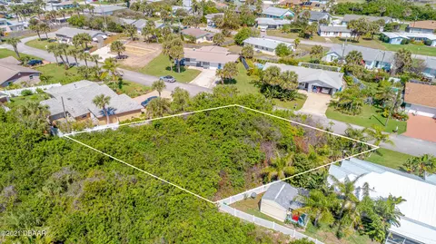15 Starlight Dr, Ormond Beach, FL 32176 photo 9