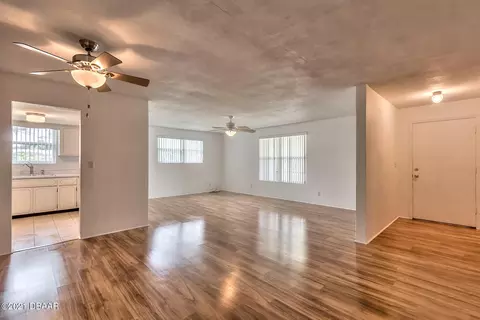 619 N Yonge St, Ormond Beach, FL 32174 photo 18