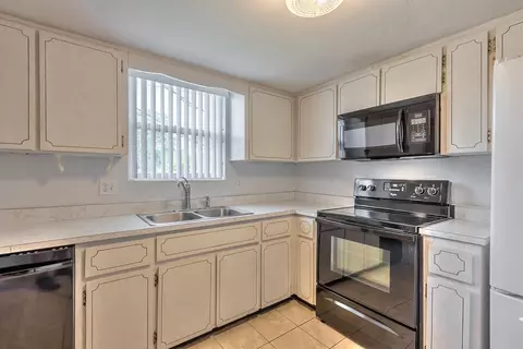 619 N Yonge St, Ormond Beach, FL 32174 photo 21