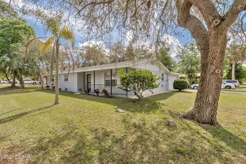 619 N Yonge St, Ormond Beach, FL 32174 photo 3