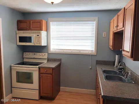 272 N Yonge St, Ormond Beach, FL 32174 photo 2