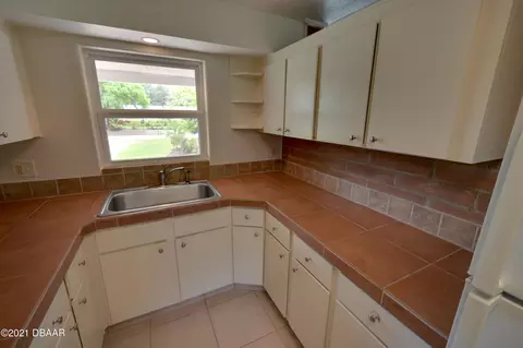 205 Putnam Ave, Ormond Beach, FL 32174 photo 13