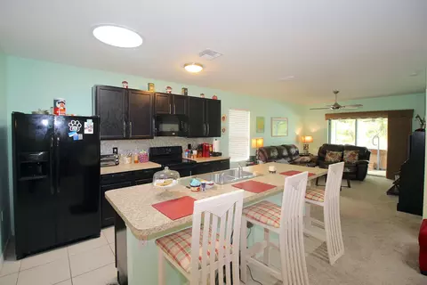538 Safe Harbor Dr, Edgewater, FL 32141 photo 8