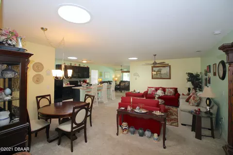 538 Safe Harbor Dr, Edgewater, FL 32141 photo 3