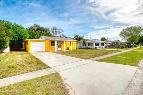 165 Roberta Rd, Ormond Beach, FL 32176 photo 2
