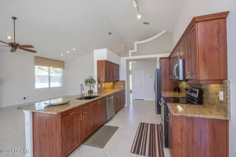 22 Meadow Brooke Ln, Ormond Beach, FL 32174 photo 11