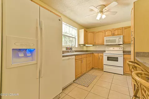 620 Mcintosh Rd, Ormond Beach, FL 32174 photo 5