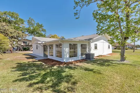 2014 S Riverside Dr, Edgewater, FL 32141 photo 5