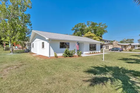 2014 S Riverside Dr, Edgewater, FL 32141 photo 3