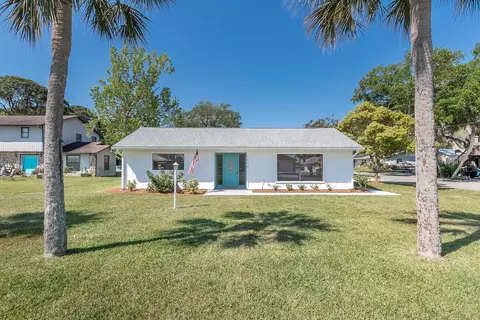 2014 S Riverside Dr, Edgewater, FL 32141 photo 2