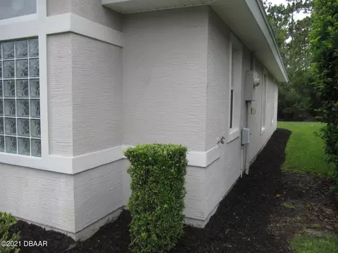 1286 Royal Pointe Ln, Ormond Beach, FL 32174 photo 7