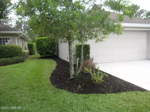 1286 Royal Pointe Ln, Ormond Beach, FL 32174 photo 5