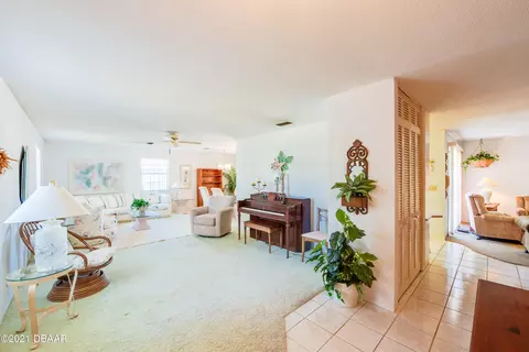 1267 Royal Rd, Ormond Beach, FL 32174 photo 4