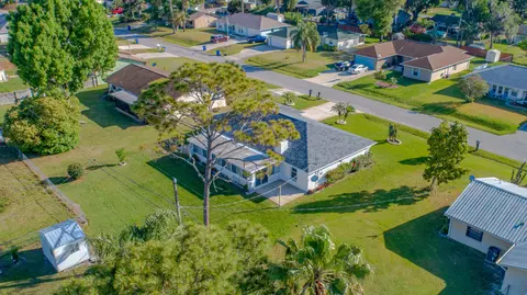 3034 Pine Tree Dr, Edgewater, FL 32141 photo 31