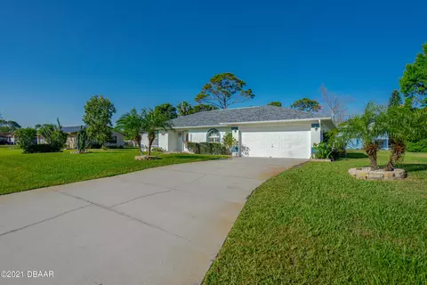 3034 Pine Tree Dr, Edgewater, FL 32141 photo 3