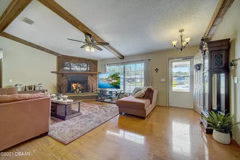 2118 Sabal Palm Dr, Edgewater, FL 32141 photo 3
