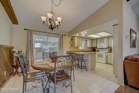 2118 Sabal Palm Dr, Edgewater, FL 32141 photo 8