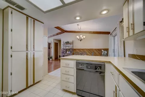 2118 Sabal Palm Dr, Edgewater, FL 32141 photo 11