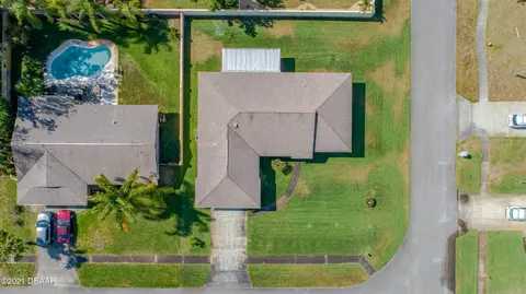 526 Sparrow Dr, Edgewater, FL 32141 photo 7