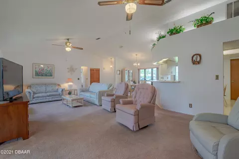 526 Sparrow Dr, Edgewater, FL 32141 photo 21