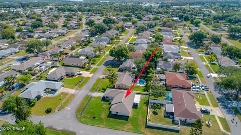 526 Sparrow Dr, Edgewater, FL 32141 photo 2