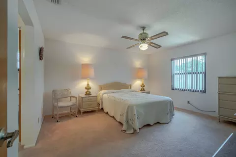 526 Sparrow Dr, Edgewater, FL 32141 photo 17