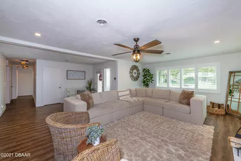 431 John Anderson Dr, Ormond Beach, FL 32176 photo 7