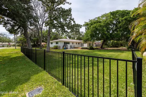 431 John Anderson Dr, Ormond Beach, FL 32176 photo 3