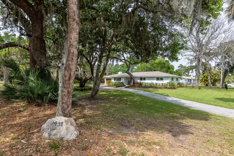 431 John Anderson Dr, Ormond Beach, FL 32176 photo 1